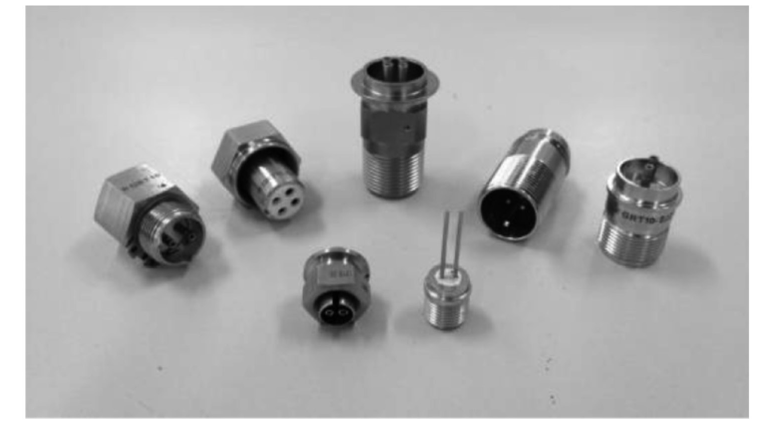 Archived source photo showing multiple GRT connector configurations
